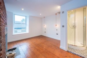 Photo 17- click for photo gallery